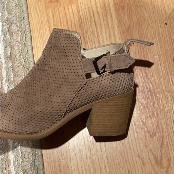 Booties!!! - Picture 8 of 8